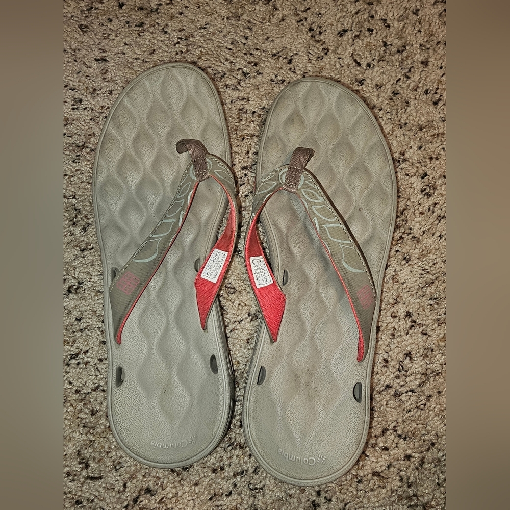 Columbia Flip Flops